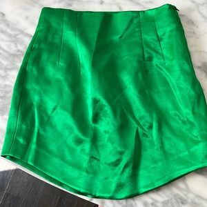 Adorable silk skirt